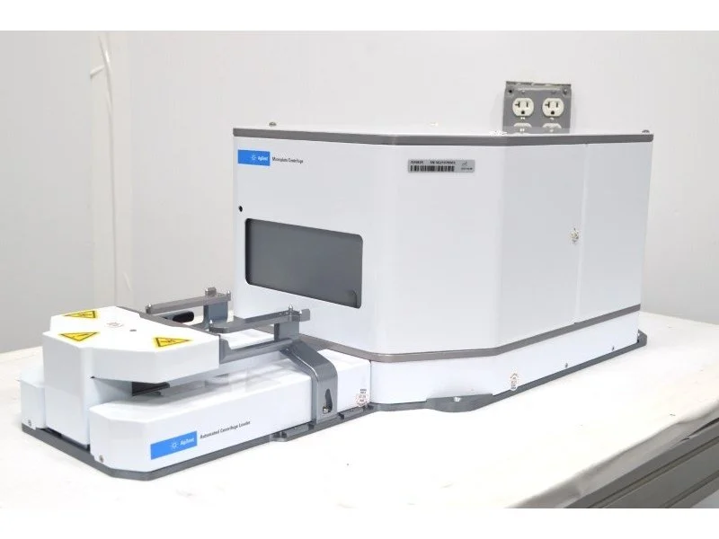 Agilent-Microplate-Centrifuge-G5582A-with-Microplate-Loader-7-800x600w.jpg